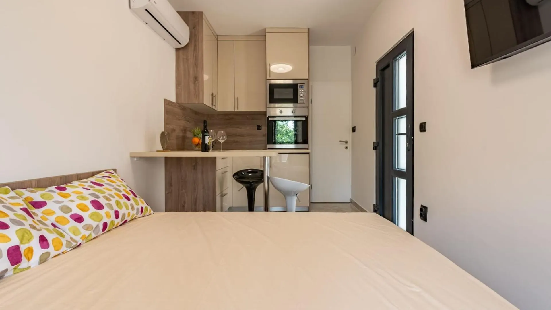Apartments With A Parking Space Pag - 22609 Pag Town